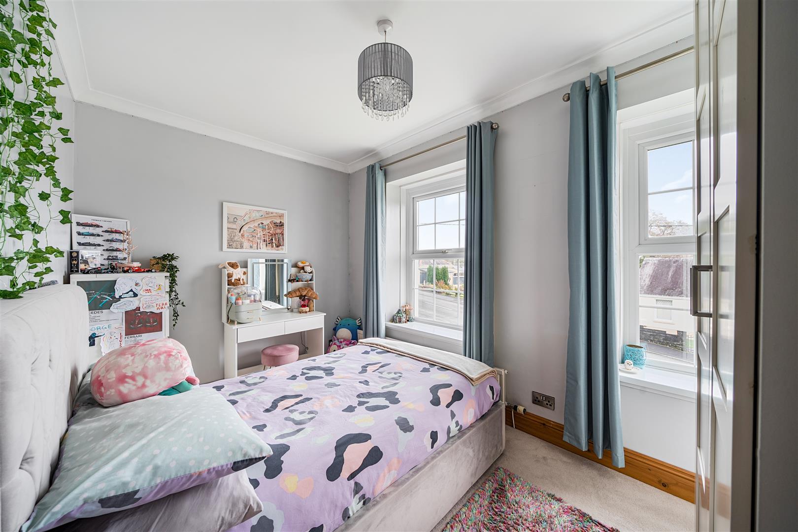 Heol Y Meinciau, Pontyates, Llanelli, SA15 5SE